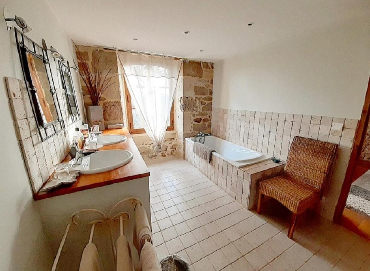 Bed and Breakfast Domaine de la Piale Fons  Exterior foto